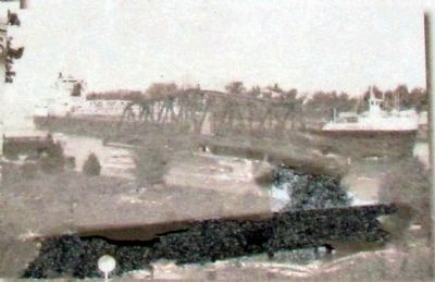 The Bridge Swung to Allow<br>Passage of the <i>Sam Laud</i>, circa 1995. Click for full size. The Bridge Swung to Allow<br>Passage of the <i>Sam Laud</i>, circa 1995 image. Click for full size.