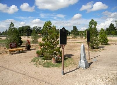 Wide view of the Fort Bliss, C.S.A. Marker image. Click for full size.