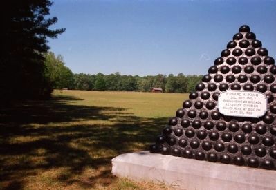 Edward A. King Memorial Shell Monument image. Click for full size.