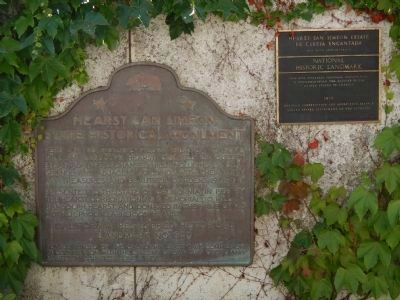 Hearst San Simeon State Historical Monument Marker and National Historic Landmark Plaque image. Click for full size.