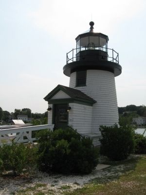 Reproduction of Nantucket Islands Brant Point Lighthouse & Marker image. Click for full size.