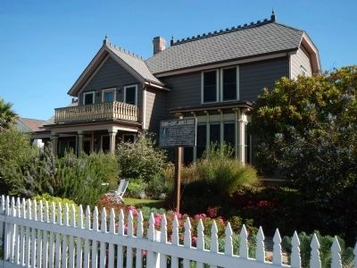 Home of Capt. James Cass and Marker image. Click for full size.