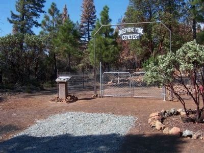 The Josephine Mine Cemetery & Monument image. Click for full size.