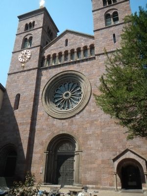 The Church of the Sacred Heart of Jesus Marker image. Click for full size.