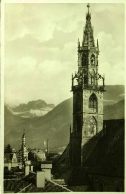 Cathedral (Parish Church of Our Lady of the Assumption) image. Click for full size.