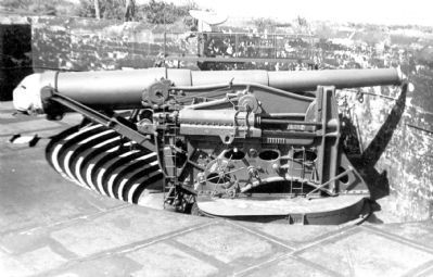 12-inch gun M1895 on a disappearing carriage. image. Click for full size.