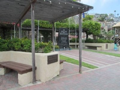 Avalon Veterans Memorial Park. Click for full size. Avalon Veterans Memorial Park image. Click for full size.