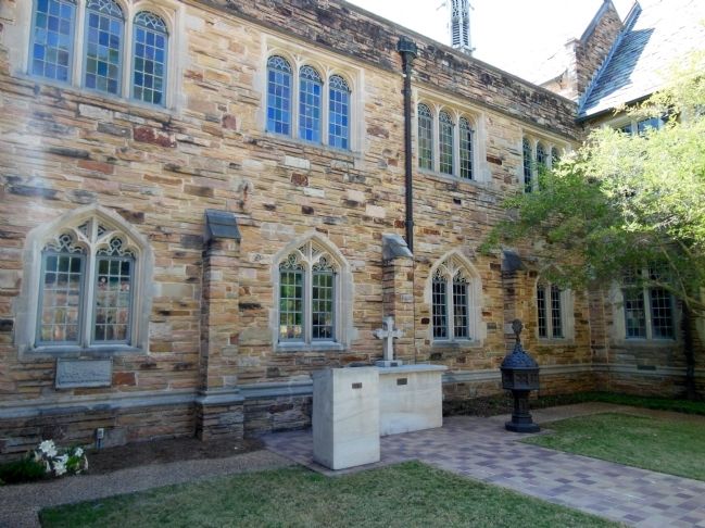 First United Methodist Church Courtyard. Click for full size. First United Methodist Church Courtyard image. Click for full size.
