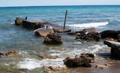 Pier Remnants at Wind Point. Click for full size. Pier Remnants at Wind Point image. Click for full size.