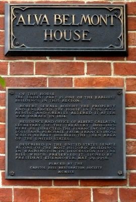 Alva Belmont House Marker. Click for full size. Alva Belmont House Marker image. Click for full size.