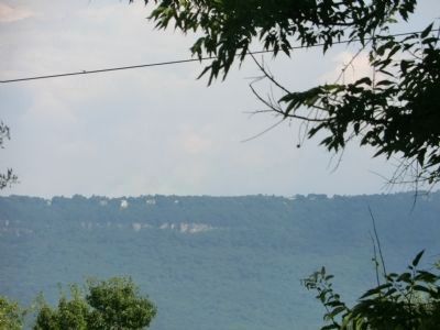 Lookout Mountain across the river. image. Click for full size.