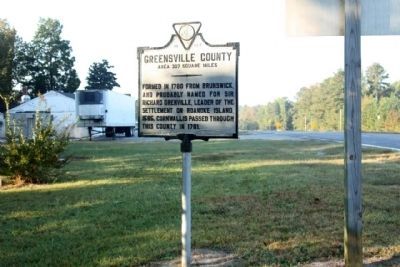 Greensville County Marker, looking south along Sussex Drive (U.S. 301) image. Click for full size.