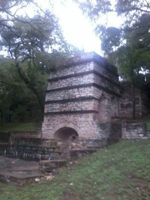 Taylor Lime Kiln No. 1 image. Click for full size.