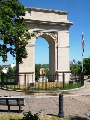 Rosedale Memorial Arch image. Click for full size.