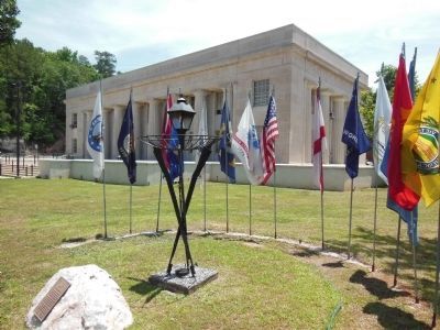 Elmore County War Memorial image. Click for full size.