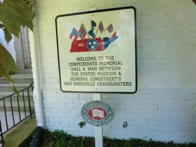 Sign near the entrance to Bleak House image. Click for full size.