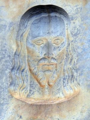 Jesus Looking to the Right image. Click for full size.