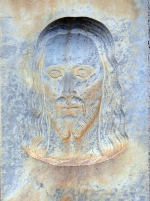 Jesus Looking to the Left image. Click for full size.