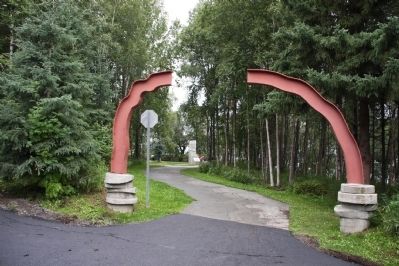Entrance to Earthquake Park image. Click for full size.