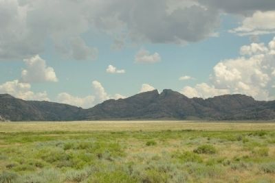 Split Rock viewed from US 287 west of markers. Click for full size. Split Rock viewed from US 287 west of markers image. Click for full size.
