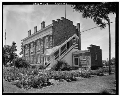 North and East View of Capitol Building. Click for full size. North and East View of Capitol Building image. Click for full size.