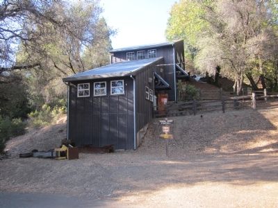 The Stamp Mill Building image. Click for full size.