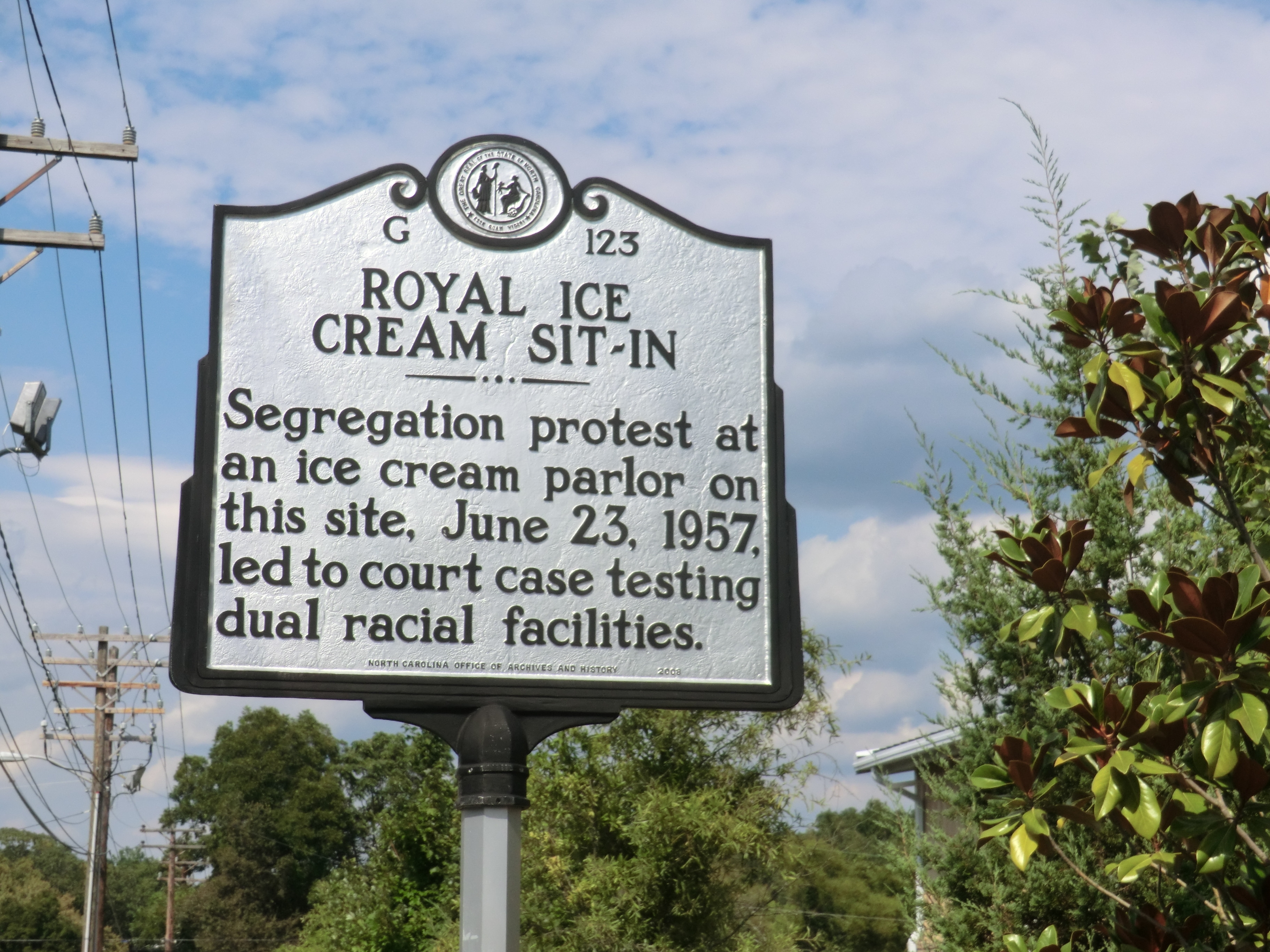 Royal Ice Cream Sit-In Marker