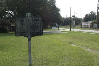 Thomas Gilbert Pearson Marker looking soutbound along South University Avenue US 27/ 41 image. Click for full size.