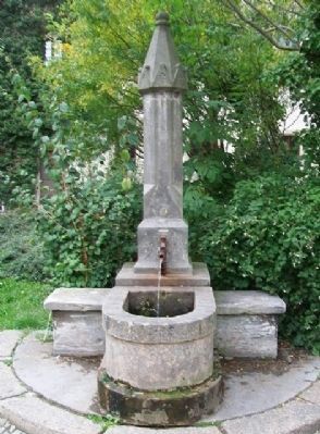Rhrwasserbrunnen in the/im "Lutherhof" image. Click for full size.