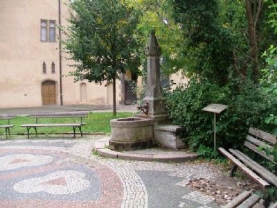 Röhrwasserbrunnen in the/im "Lutherhof" and Marker. Click for full size. Röhrwasserbrunnen in the/im "Lutherhof" and Marker image. Click for full size.