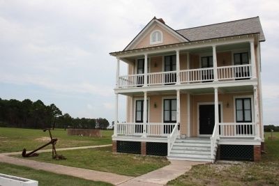 Single Set Officers Quarters image. Click for full size.