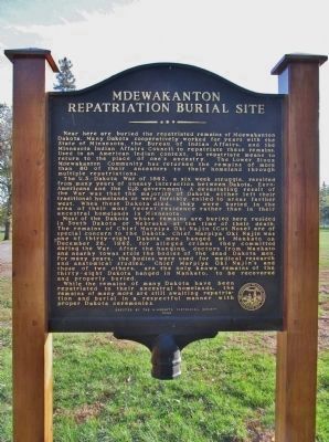 Mdewakanton Repatriation Burial Site Marker. Click for full size. Mdewakanton Repatriation Burial Site Marker image. Click for full size.