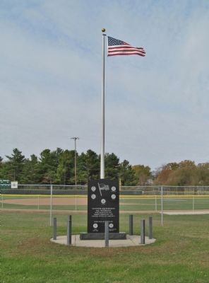 Glencoe Veterans Memorial image. Click for full size.