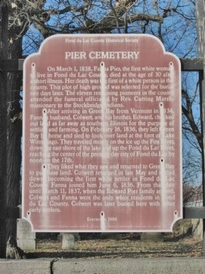 Pier Cemetery Marker image. Click for full size.