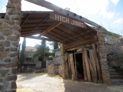 La Casa Del High Jinks image. Click for full size.