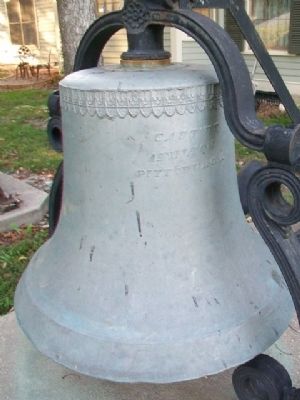 Old Courthouse Clock Bell image. Click for full size.