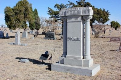 William Jesse McDonald grave monument image. Click for full size.