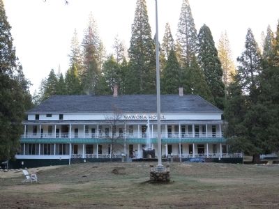 Wawona Hotel (main building) image. Click for full size.