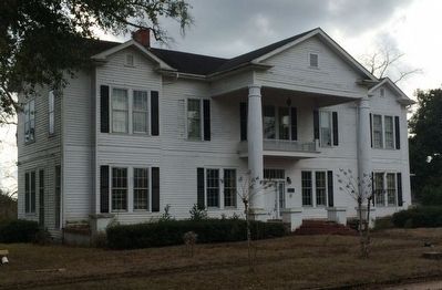 Searcy Hospital Building image. Click for full size.