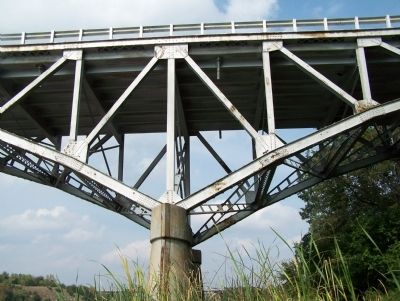 Bryan Bridge center span looking northeast. Click for full size. Bryan Bridge center span looking northeast image. Click for full size.