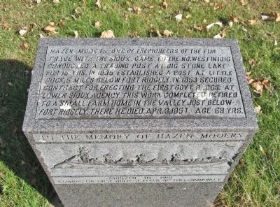 To the Memory of Hazen Mooers Marker. Click for full size. To the Memory of Hazen Mooers Marker image. Click for full size.