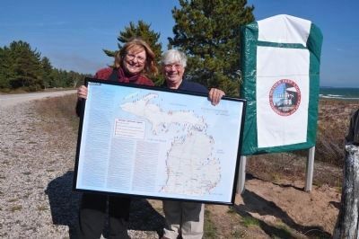 DRLPS President Ann Method Green presented a Michigan Lighthouse Map by Marge Ellenberger image. Click for full size.