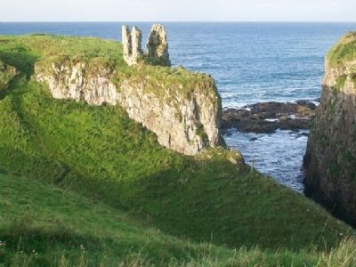 Dunseverick Castle Ruins image. Click for full size.