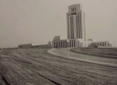"Naval Medical Center, Washington, DC - Main Building Group, Looking Southeast, December 12, 1941". Click for full size. "Naval Medical Center, Washington, DC - Main Building Group, Looking Southeast, December 12, 1941" image. Click for full size.