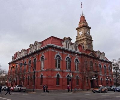 Victoria City Hall image. Click for full size.