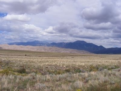 Sand Dunes and Sangre de Cristo Mountains image. Click for full size.