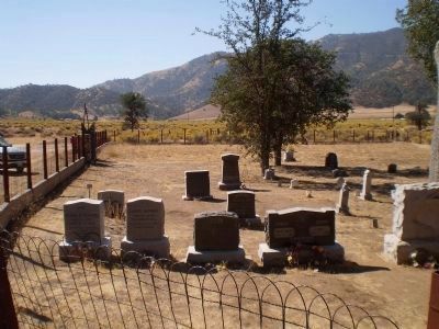 Rankin Cemetery. Click for full size. Rankin Cemetery image. Click for full size.