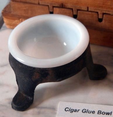 Cigar Glue Bowl used at Marsh Tobacco, ca. 1930 image. Click for full size.