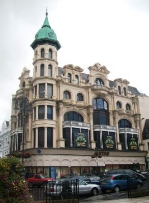 Austins Department Store and Marker. Click for full size. Austins Department Store and Marker image. Click for full size.