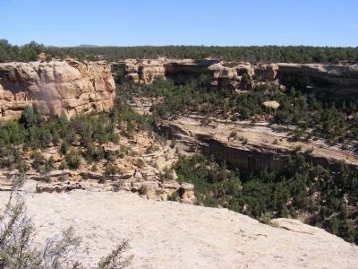 Cliff Alcoves image. Click for full size.